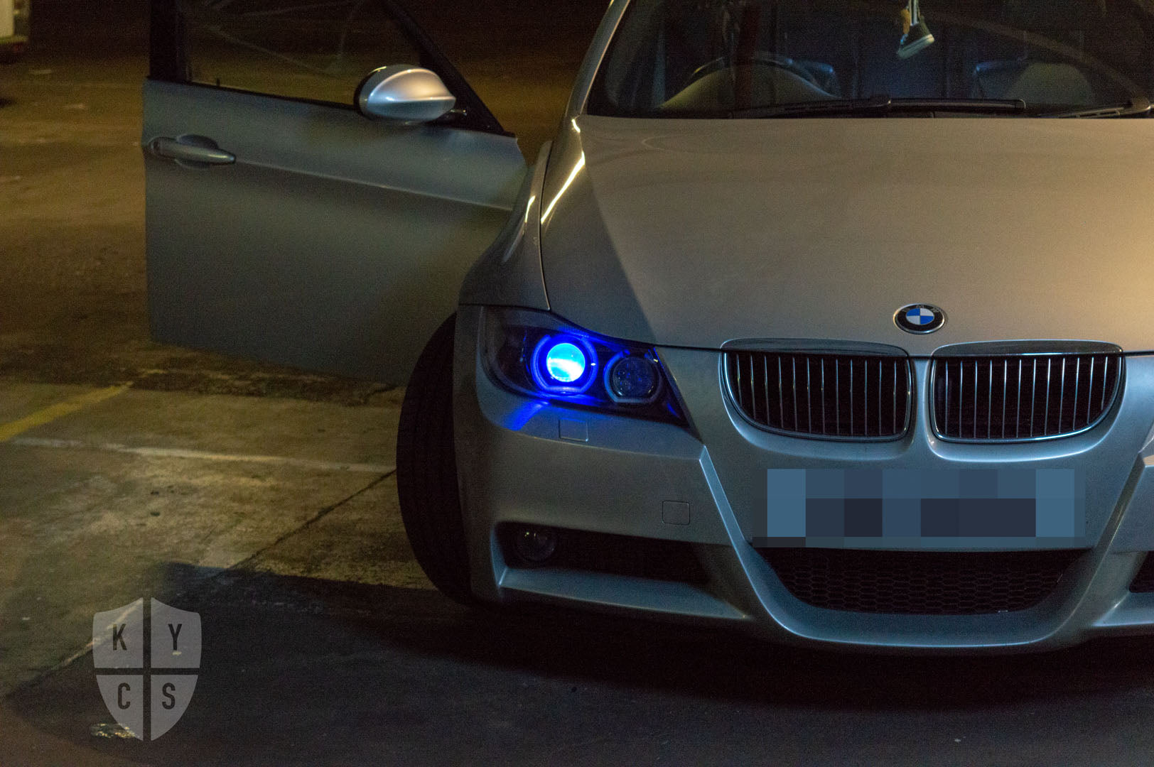 Headlight options on the above vehicle: KYCS (switchback) angel eyes | Classic blackout | Upgraded high beam (high beam LED unit array style) | Blue demon eye | New headlight plastic lenses/covers | LED indicators