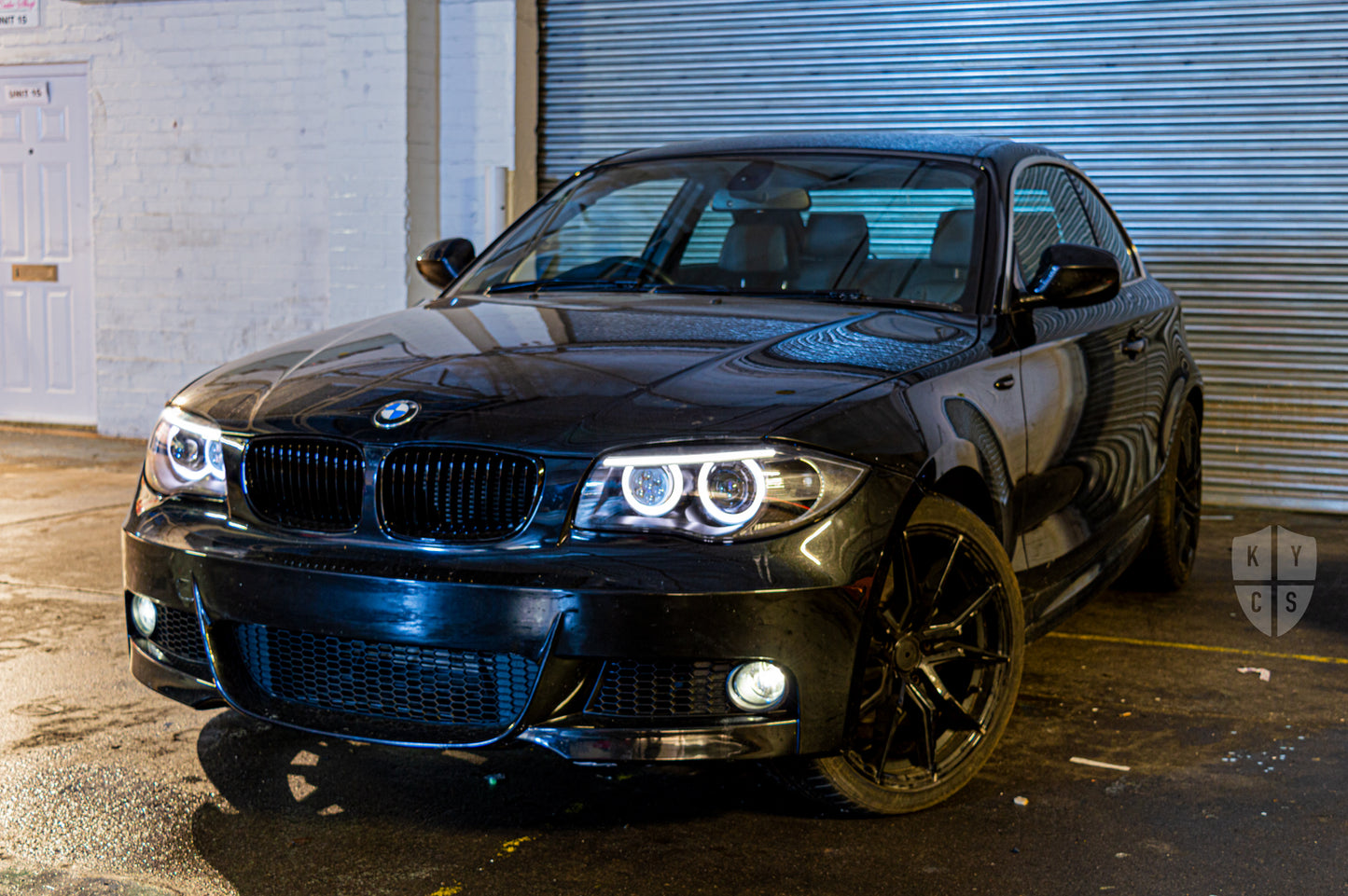 Headlight options on the above vehicle: BavGruppe Design (white) angel eyes | Modern blackout | Bi-LED 2.5" projector with LED bulb | Upgraded high beam (high beam LED unit array style) | Upgraded eyebrow (switchback) | LED indicators