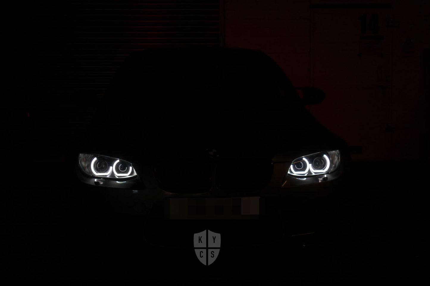 KYCS Gxx Angel Eyes (White) • Classic Blackout • G5 Projector Upgrade • Osram CBI Bulbs • LED Indicator 